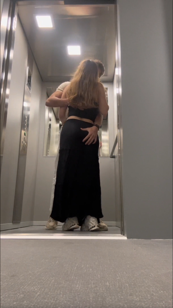I'm coming back from a party with a friend🖤 We're going to fuck in my room🖤