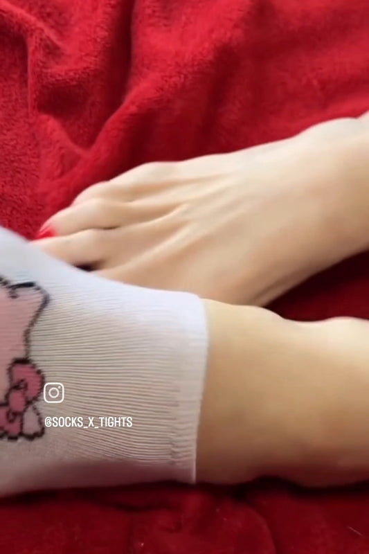 Hellokitty socks and red nails - FULL MOVIE
