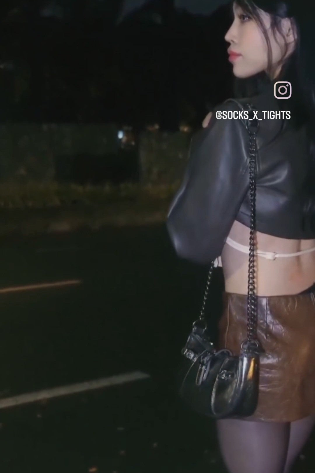 Asian woman lost her wallet and has no way to pay for a taxi - FULL MOVIE